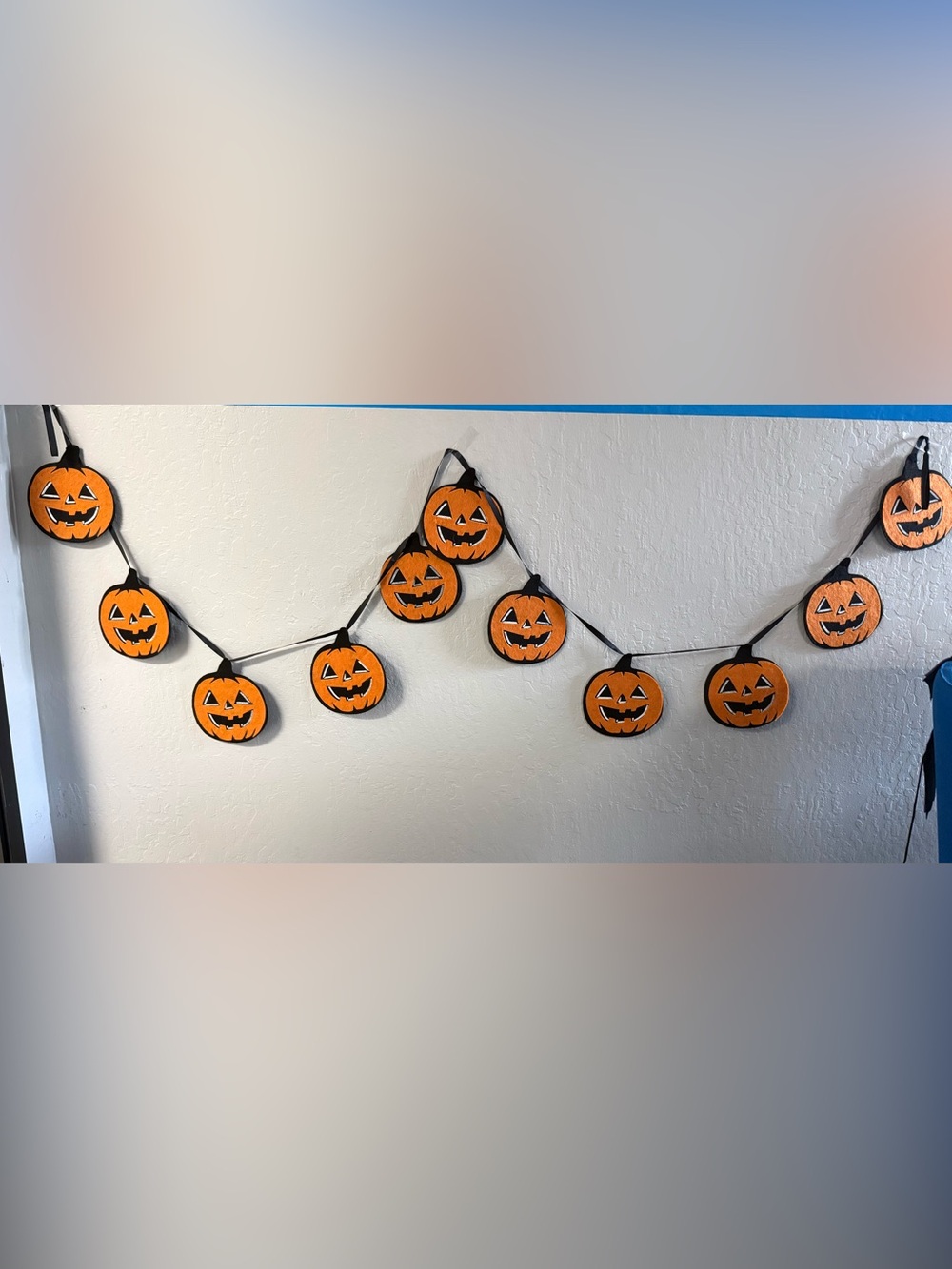 Pottery Barn Felt Halloween Jack-O'-Lantern Pumpkin Garland Banner 11 Faces